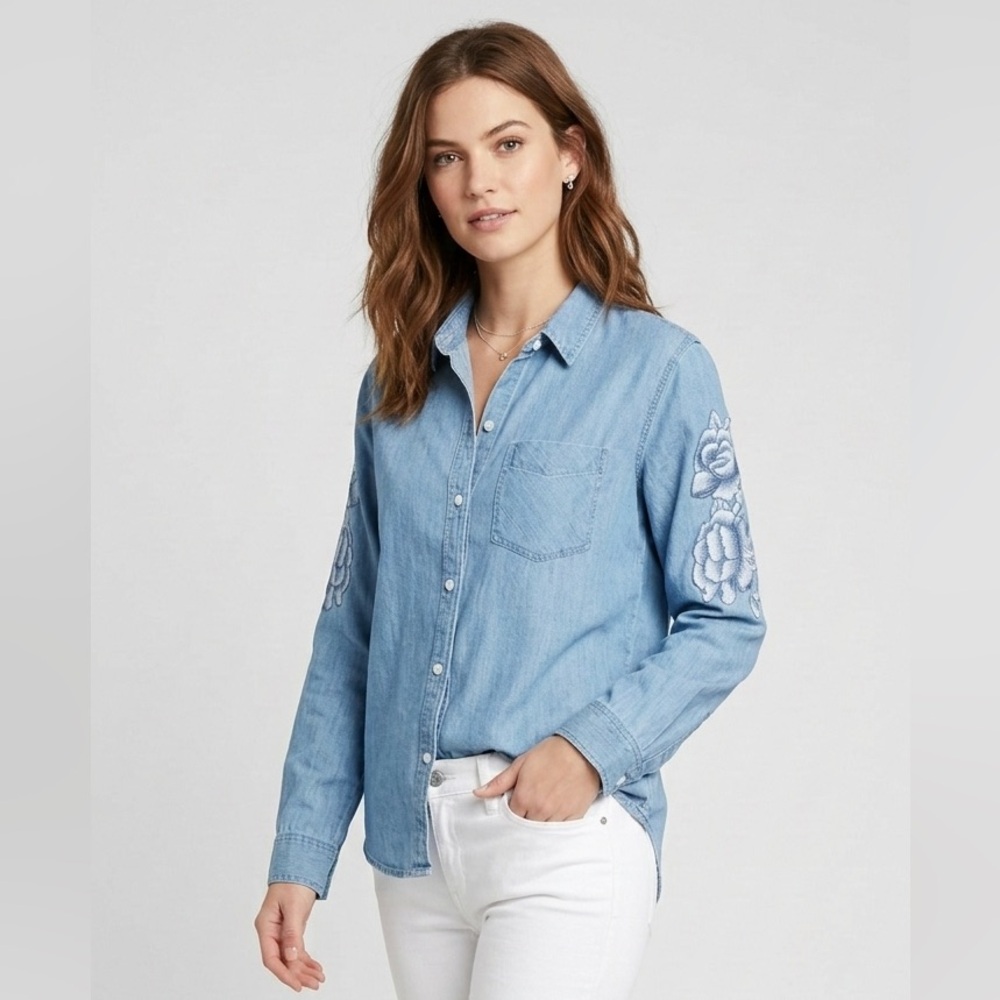Rails Blue Denim Shirt Floral Chambray Floral Embroidered Blouse‎ Rose Appliqué